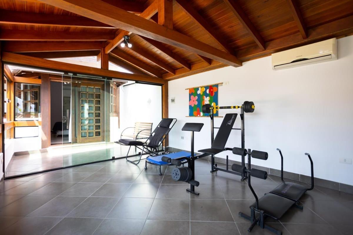 Pereque Beach House Ilhabela Buitenkant foto